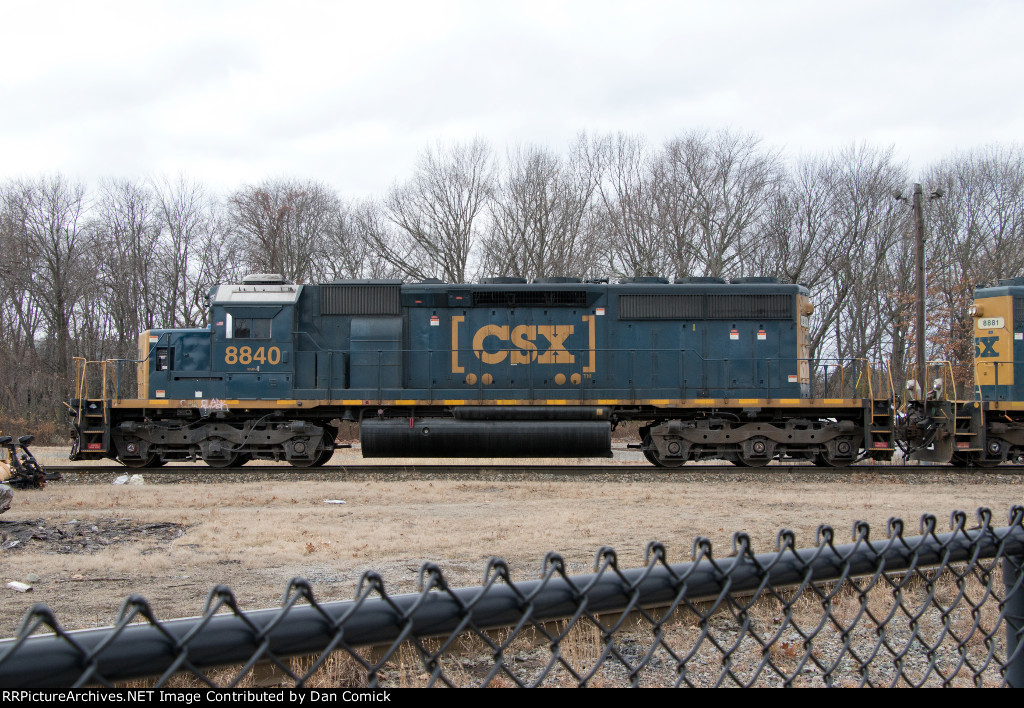 CSXT 8840